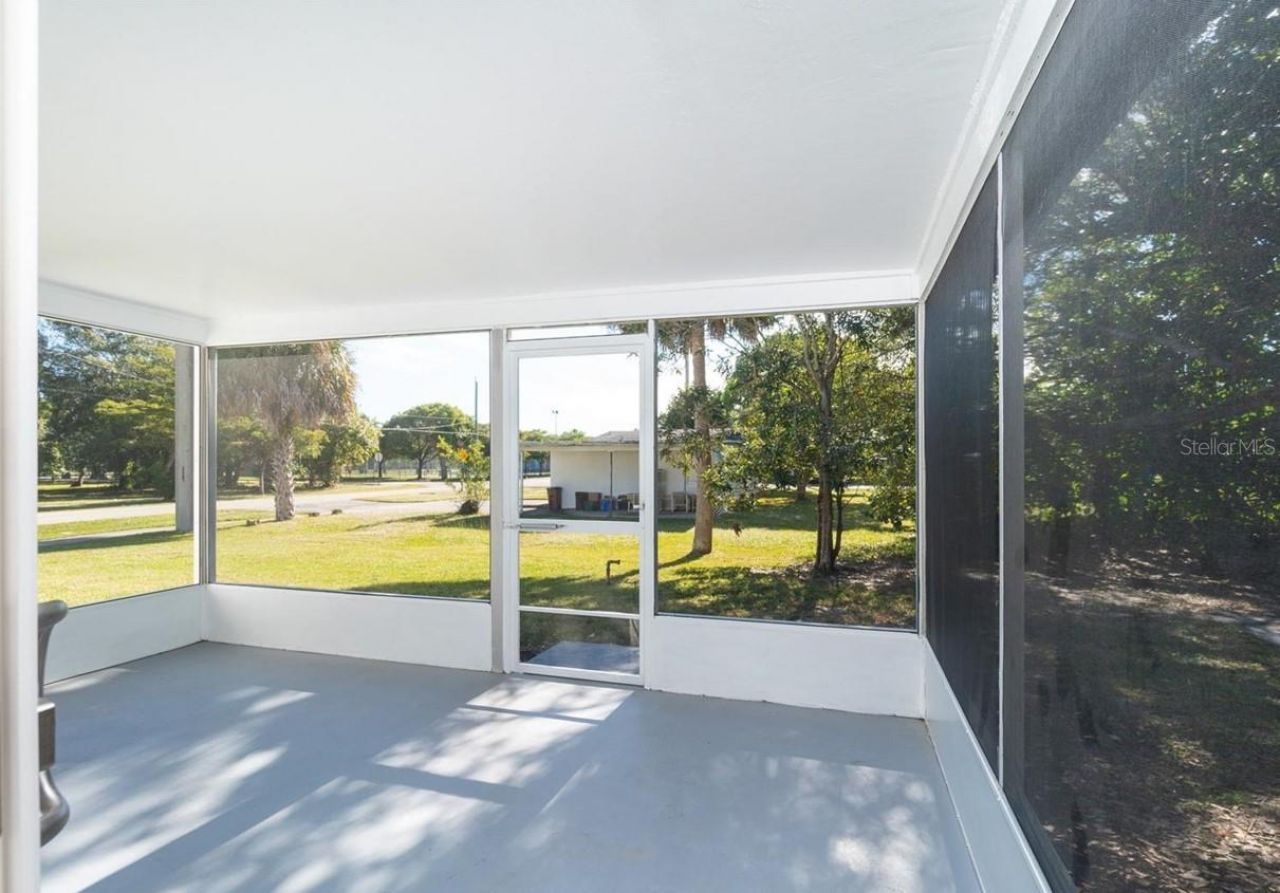 533 E Charlotte Avenue, Punta Gorda, FL 33950 Photo