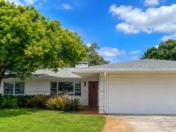2253 VALENCIA DRIVE , SARASOTA, FL 34239