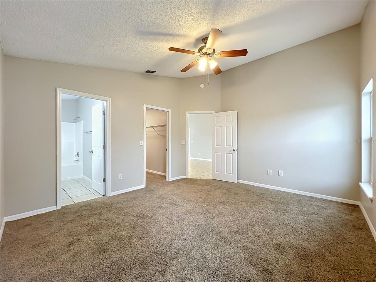1005 Winding Water Way , Clermont, FL 34714 Photo