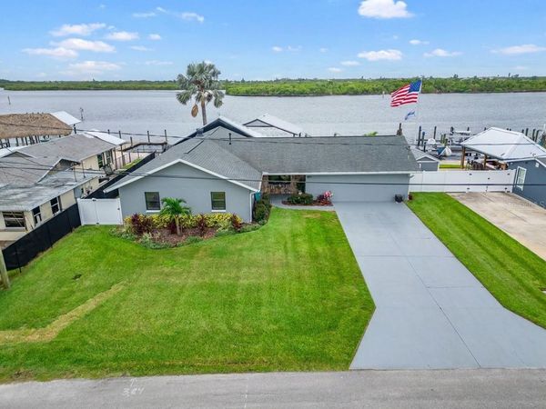 3422 W SHELL POINT ROAD , RUSKIN, FL 33570
