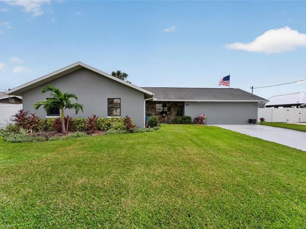 3422 W SHELL POINT ROAD , RUSKIN, FL 33570