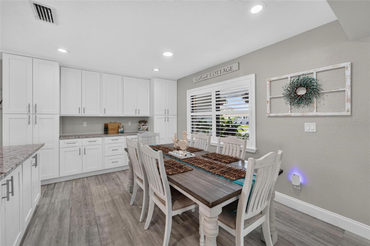 3422 W Shell Point Road , Ruskin, FL 33570 Photo