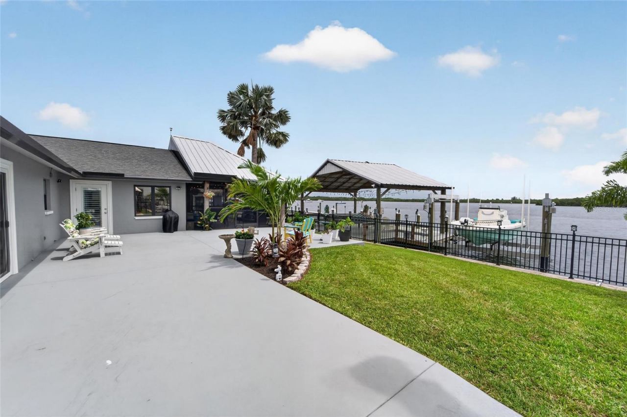 3422 W Shell Point Road , Ruskin, FL 33570 Photo