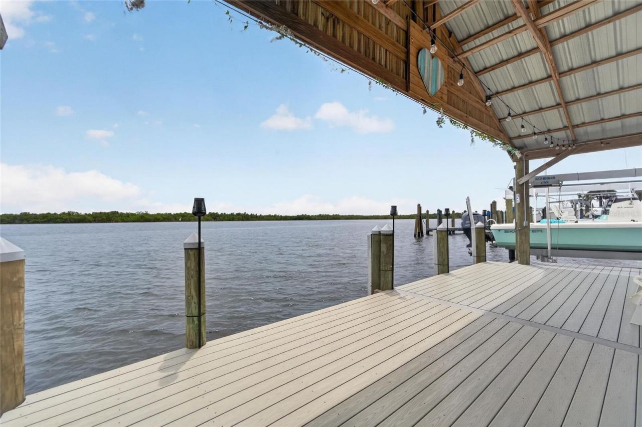 3422 W Shell Point Road , Ruskin, FL 33570 Photo