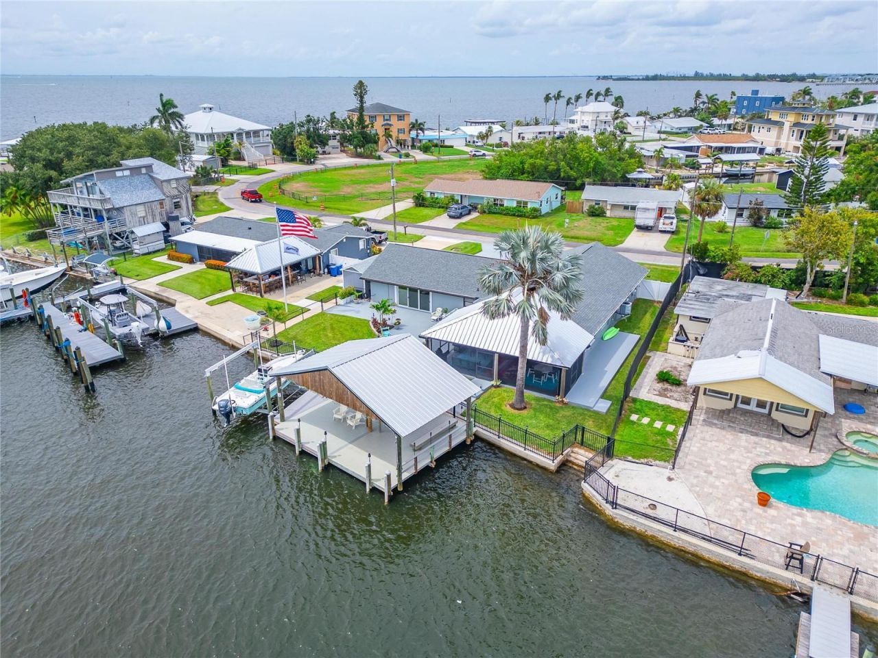 3422 W Shell Point Road , Ruskin, FL 33570 Photo