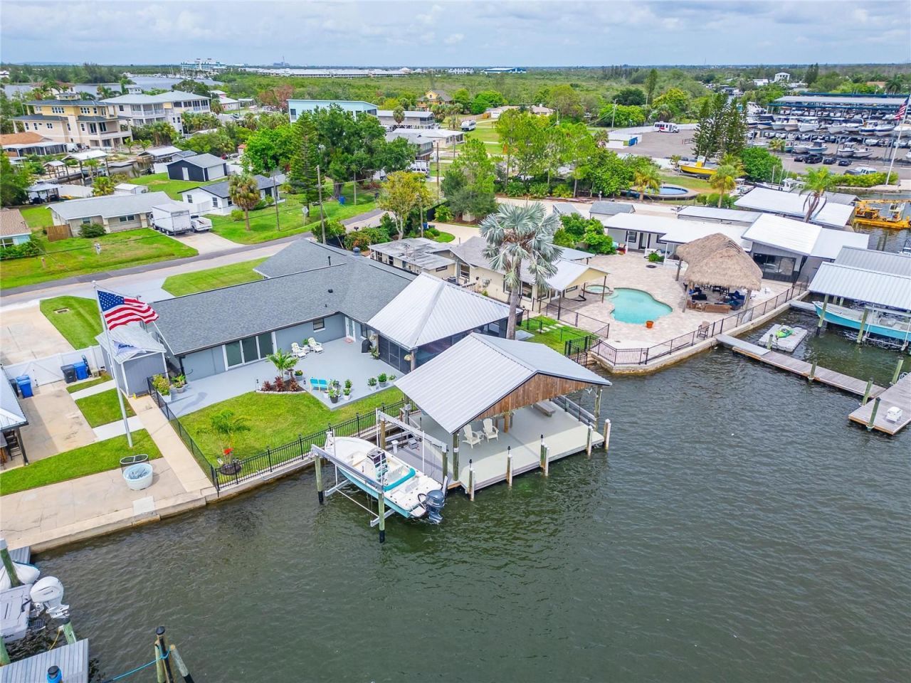 3422 W Shell Point Road , Ruskin, FL 33570 Photo