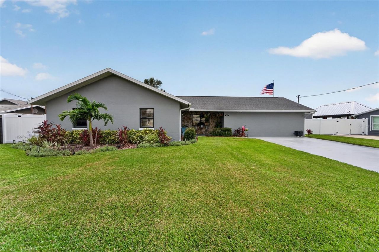3422 W Shell Point Road , Ruskin, FL 33570 Photo