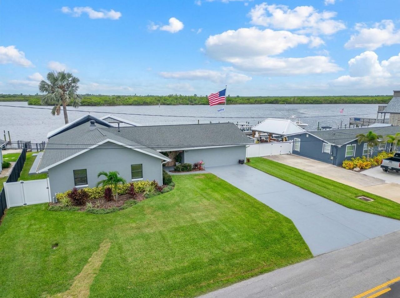 3422 W Shell Point Road , Ruskin, FL 33570 Photo