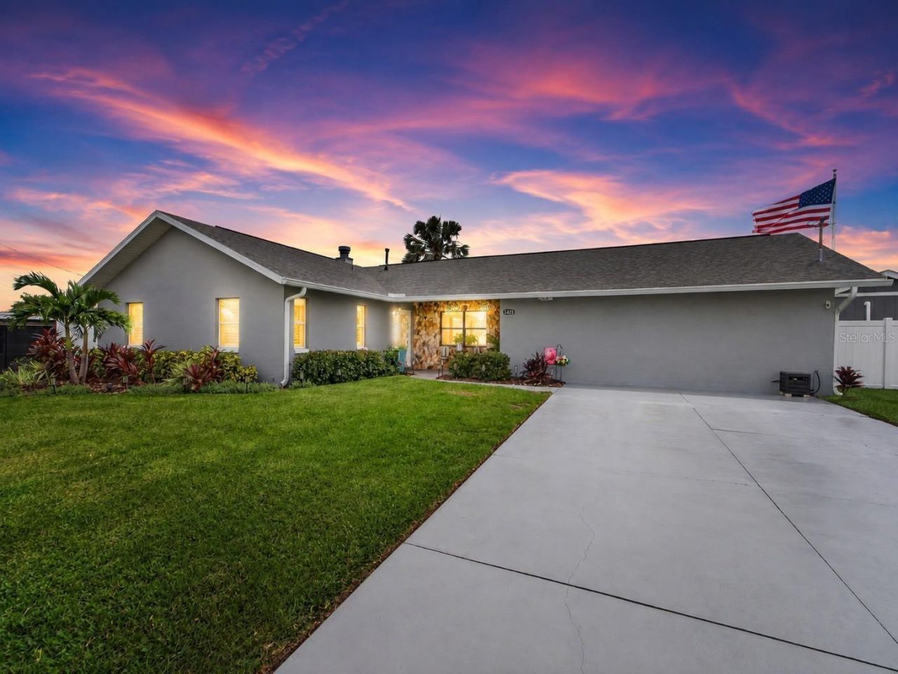 3422 W Shell Point Road , Ruskin, FL 33570 Photo