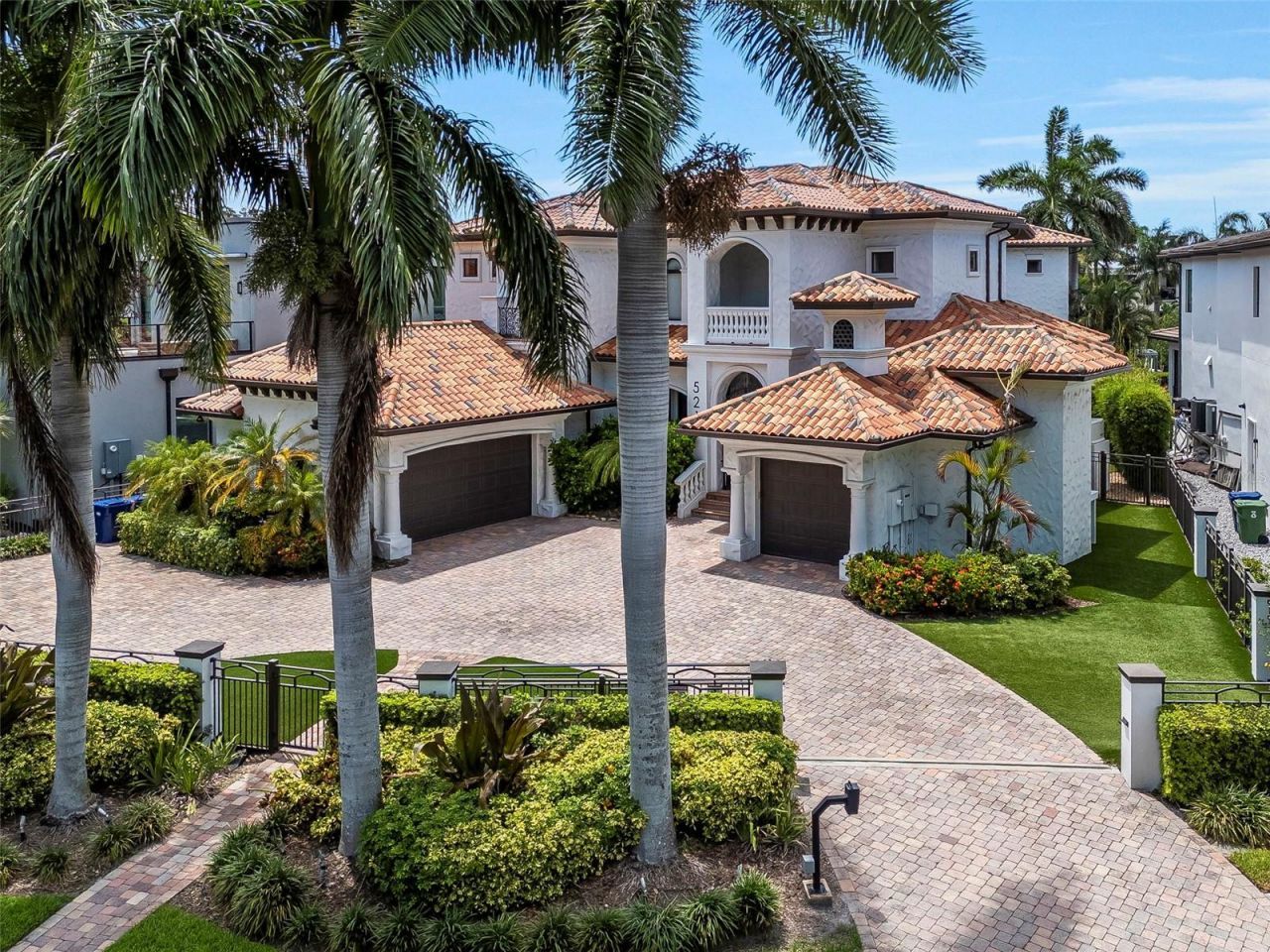 5211 W Neptune Way, Tampa, FL 33609 Photo