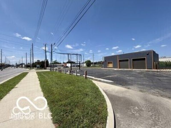 3220 Southeastern Avenue , Indianapolis, IN 46203