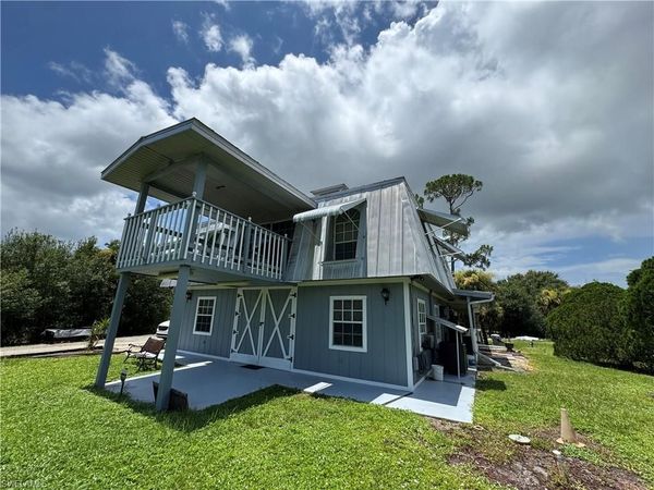 19790 Burgundy Farms RD, ESTERO, FL 33928
