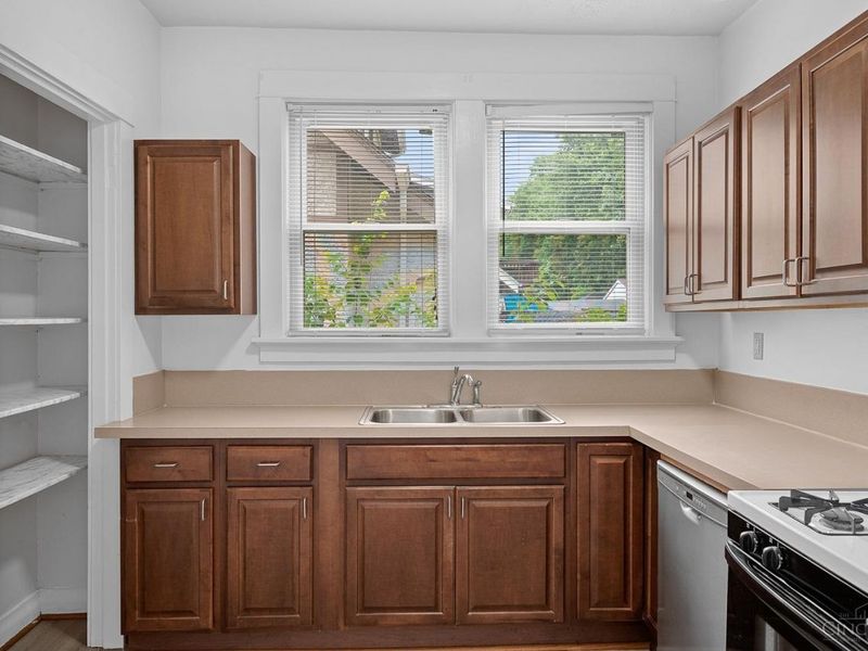 2890 Romana Place, Cincinnati, OH 45209 Photo 15