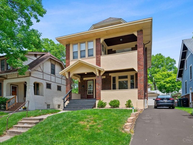 2890 Romana Place, Cincinnati, OH 45209 Photo 2