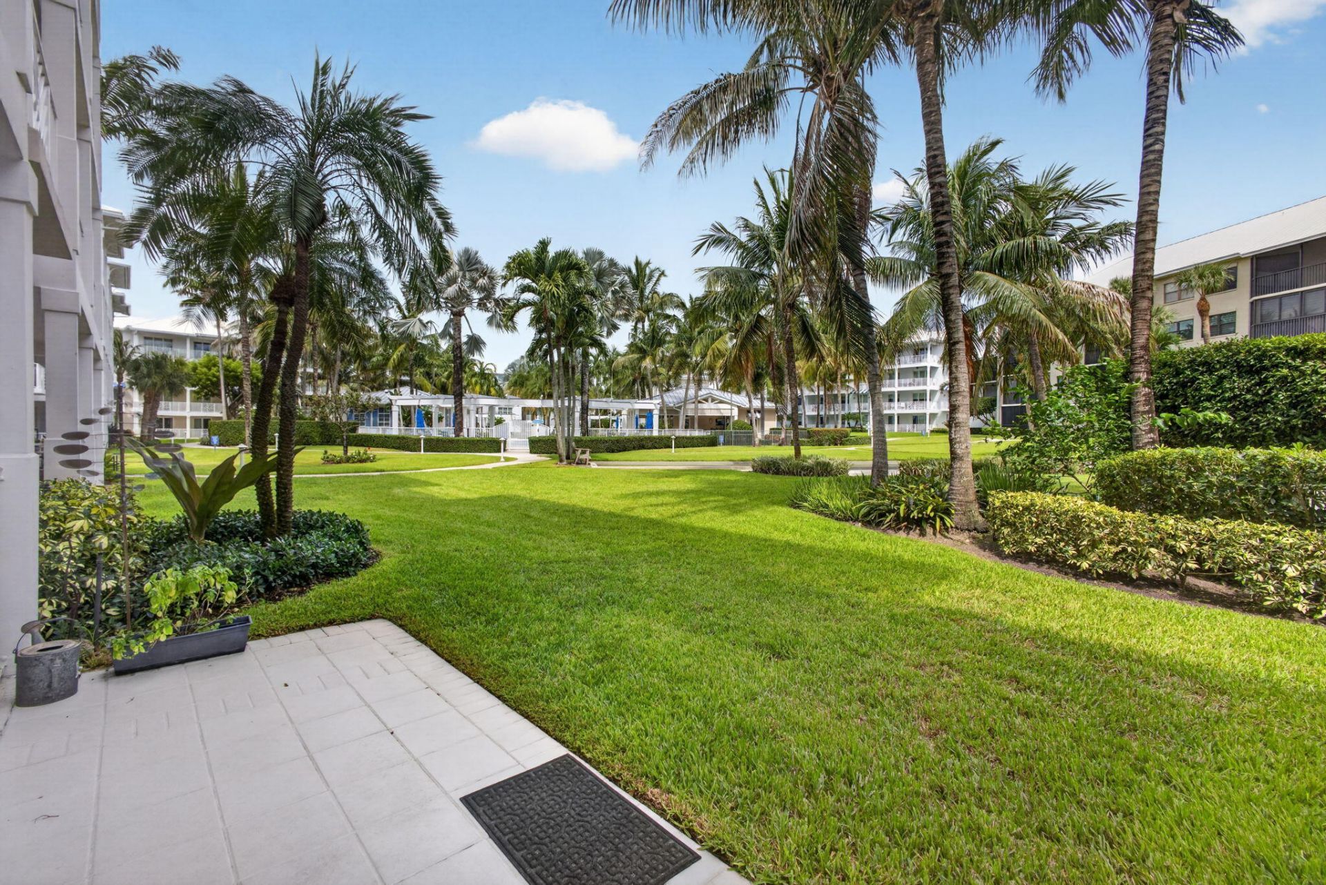 1013 Bay Colony Drive S, Juno Beach, FL 33408 Photo