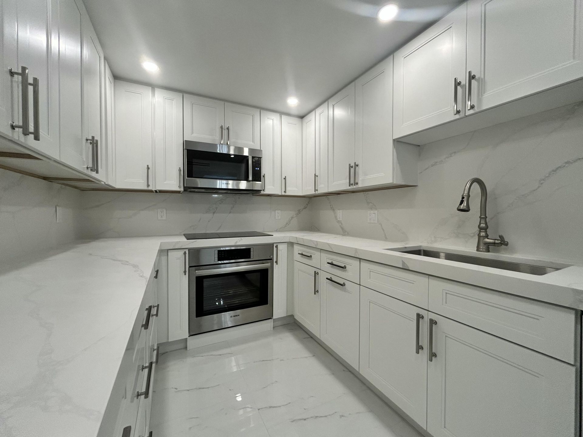 3546 S Ocean Boulevard, Unit 405, South Palm Beach, FL 33480 Photo