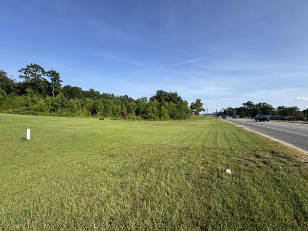 Lake Charles Hwy, DeRidder, LA 70634
