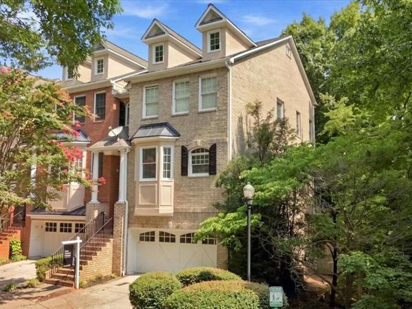 1017 Emory Parc Place, Decatur, GA 30033