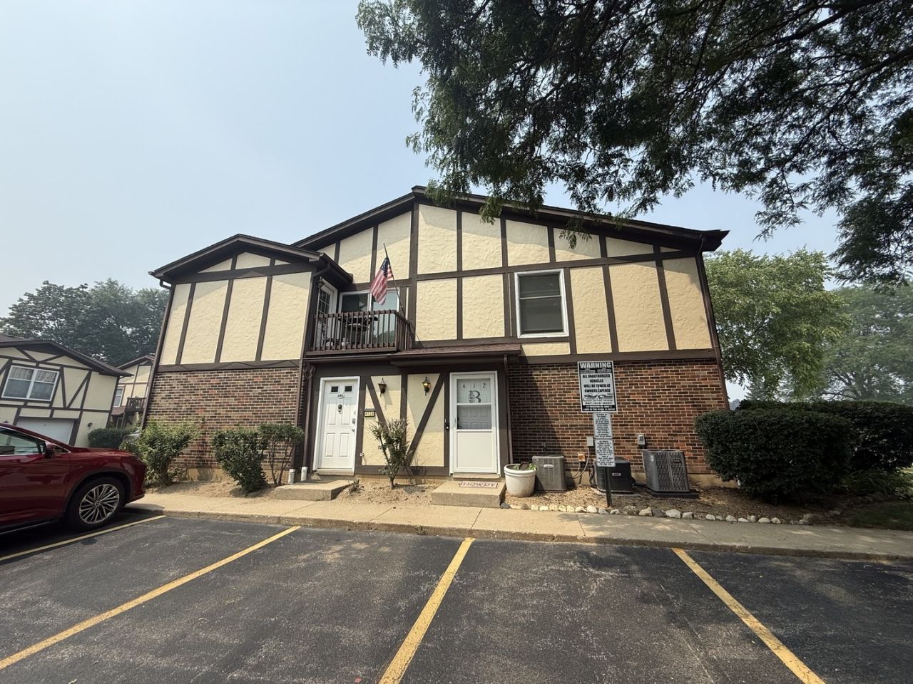 412 Saint Johns Road, Unit A, Woodstock, IL 60098 Main Photo