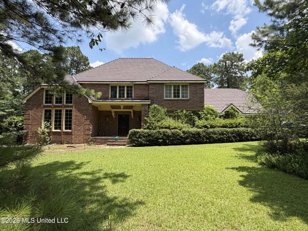 2000 S 40th Avenue, Hattiesburg, MS 39402