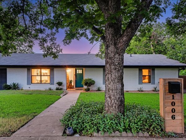 1006 Hollybluff ST, Austin, TX 78753