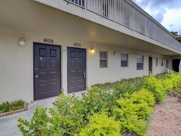 3206 SW CORAL RIDGE Drive, Unit 3206, Coral Springs, FL 33065