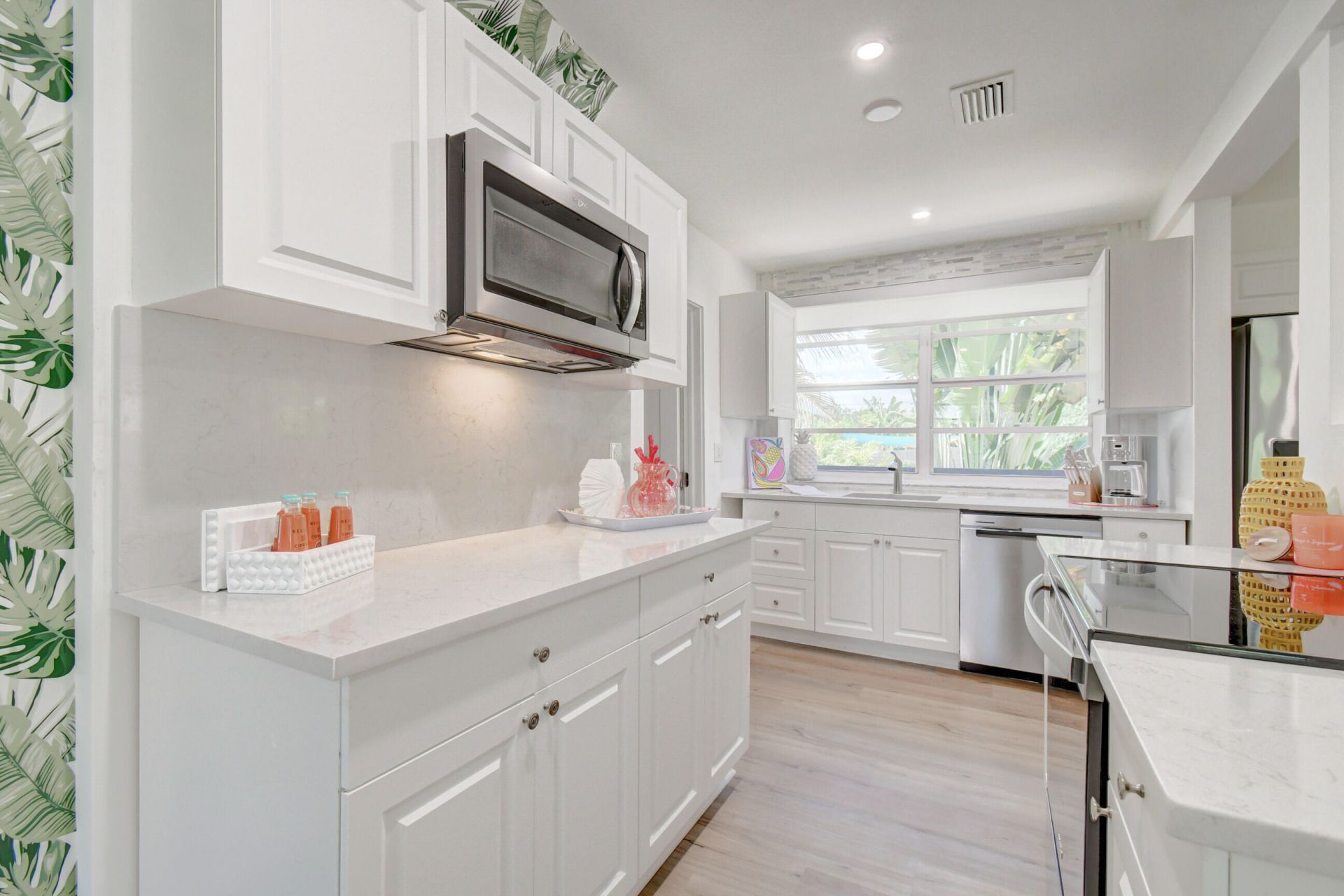 230 Seacrest Lane, Delray Beach, FL 33444 Photo