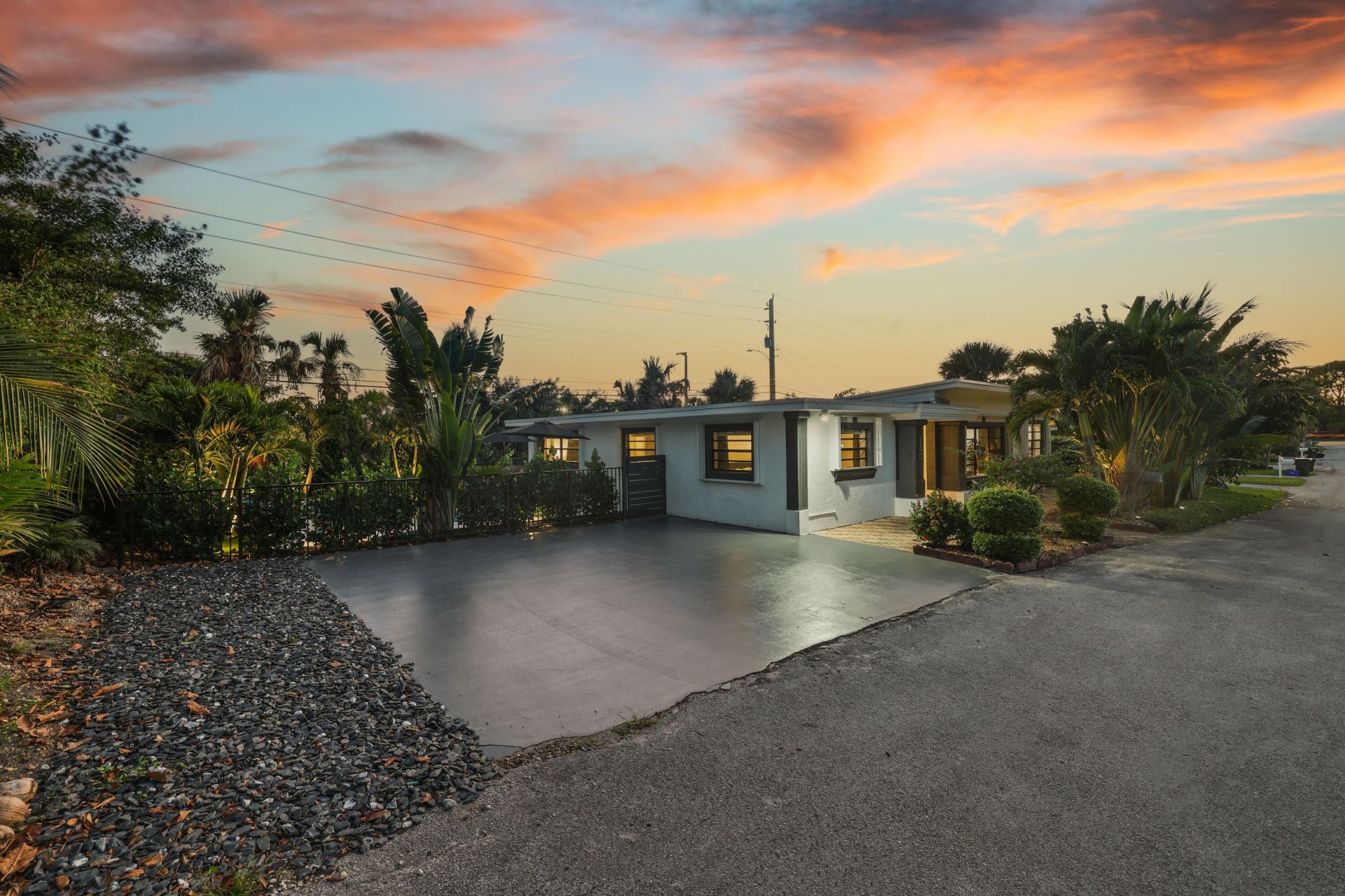 230 Seacrest Lane, Delray Beach, FL 33444 Photo