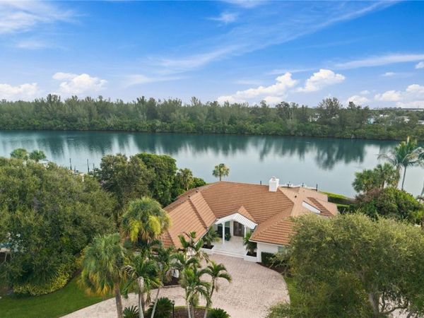 29 Cache Cay Drive, Vero Beach, FL 32963