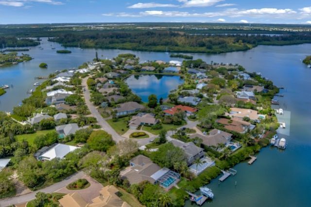 29 Cache Cay Drive, Vero Beach, FL 32963 Photo