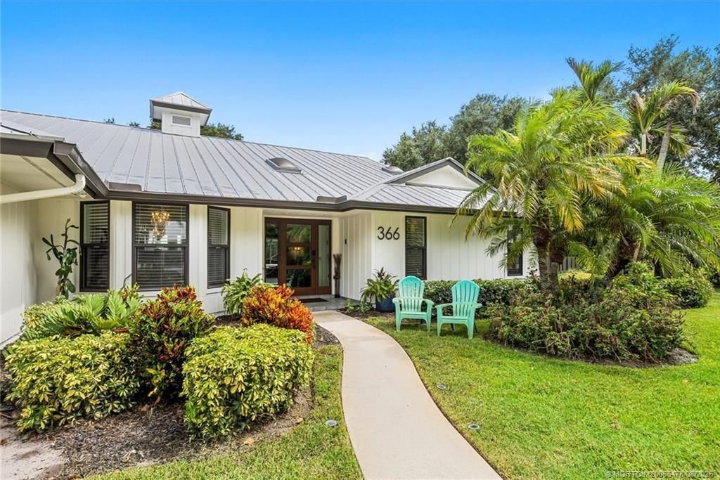 366 NE Ficus Terrace, Jensen Beach, FL 34957 Photo