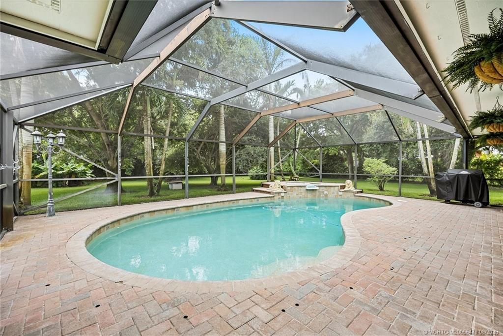 366 NE Ficus Terrace, Jensen Beach, FL 34957 Photo