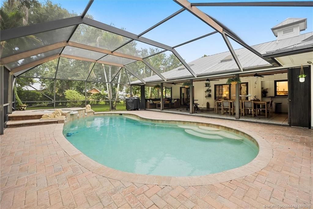 366 NE Ficus Terrace, Jensen Beach, FL 34957 Photo