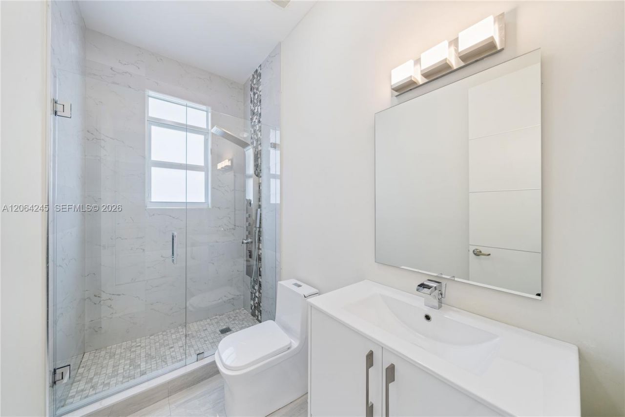411 NW 125th Ave , Miami, FL 33182 Photo
