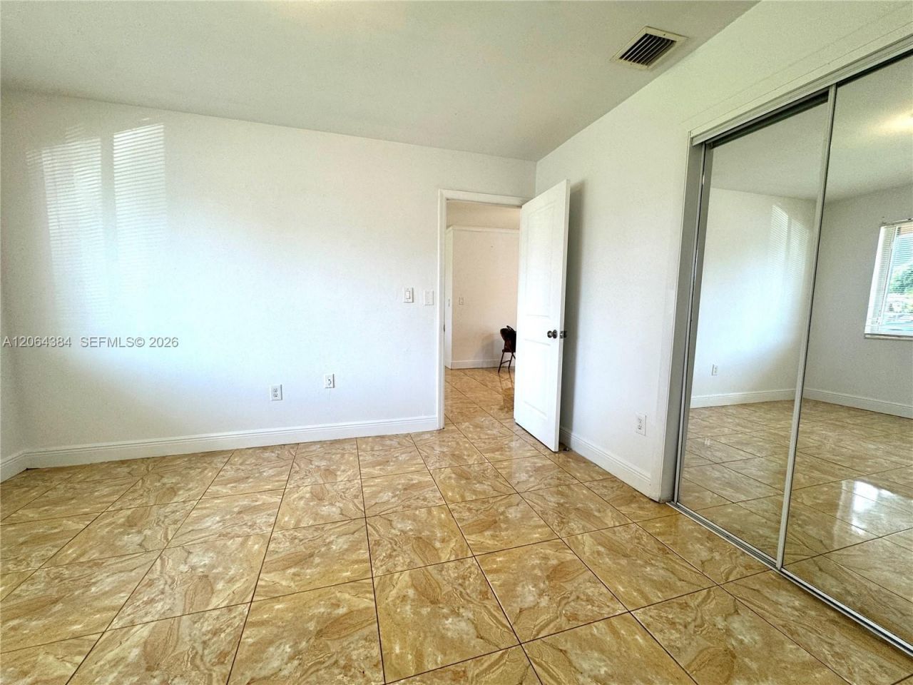 2950 NW 210th Ter, Miami Gardens, FL 33056 Photo