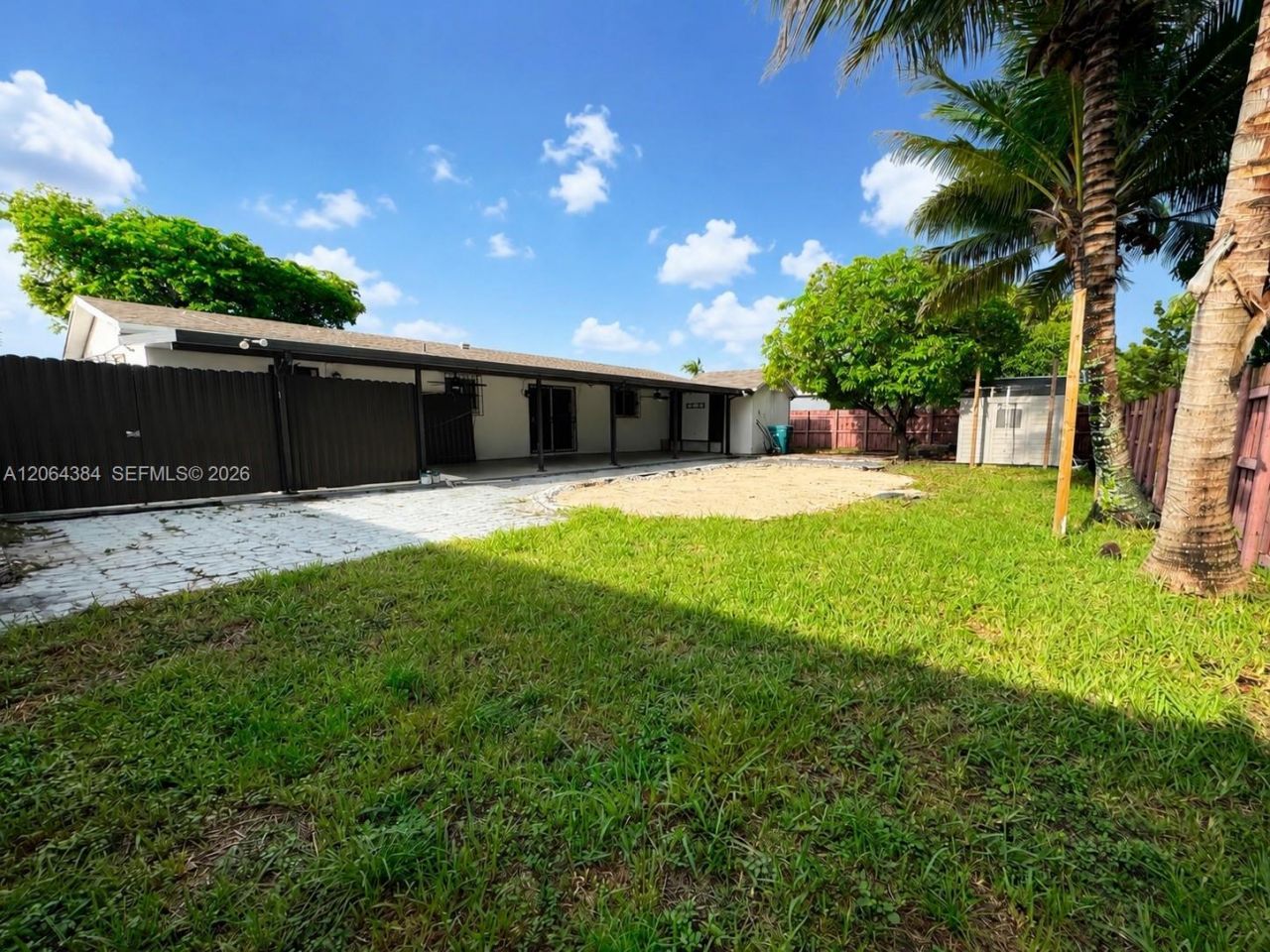 2950 NW 210th Ter, Miami Gardens, FL 33056 Photo
