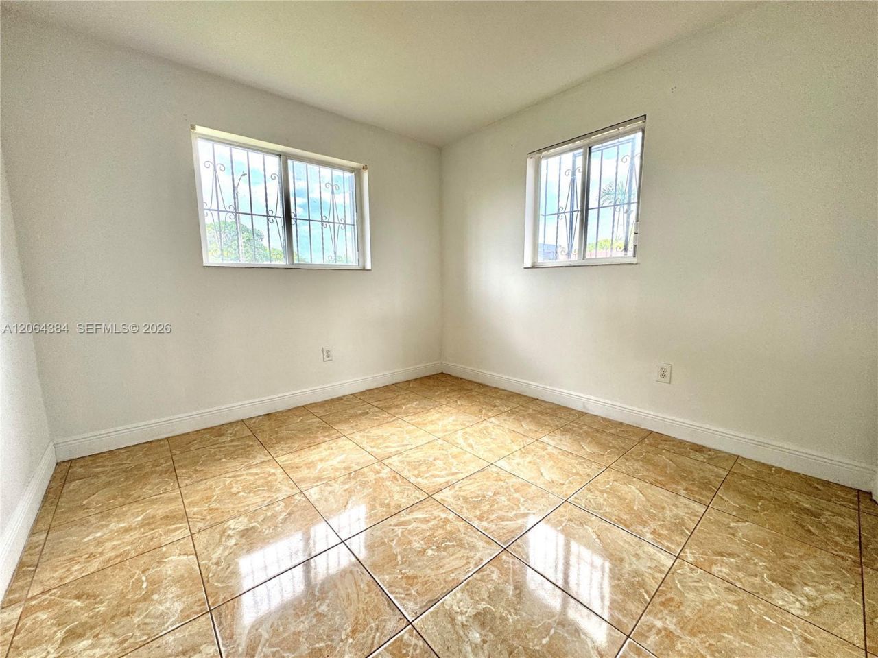 2950 NW 210th Ter, Miami Gardens, FL 33056 Photo