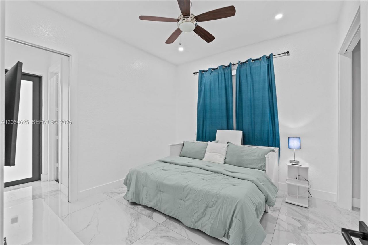 11302 NW 9th St, Plantation, FL 33325 Photo