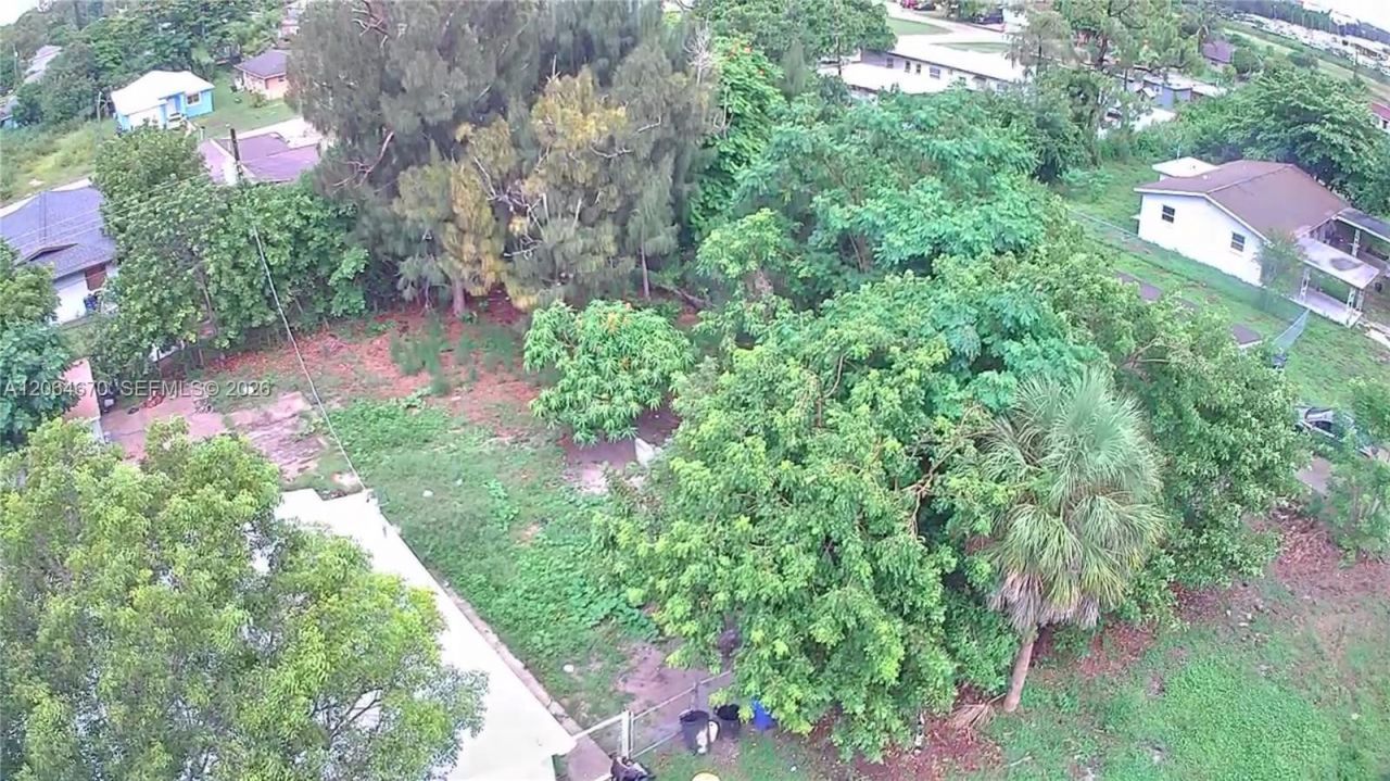 5438/5440 Fourth Ave, Fort Myers, FL 33907 Photo
