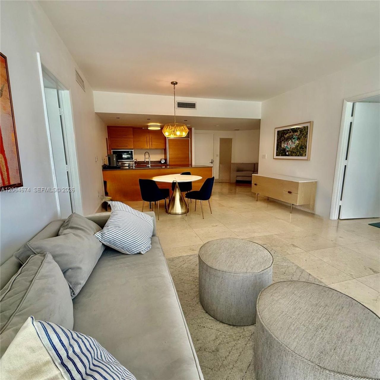 475 Brickell Ave , Unit 1609, Miami, FL 33131 Photo