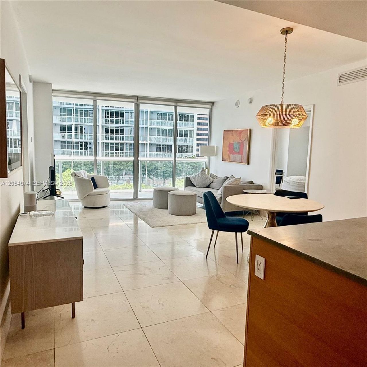 475 Brickell Ave , Unit 1609, Miami, FL 33131 Photo