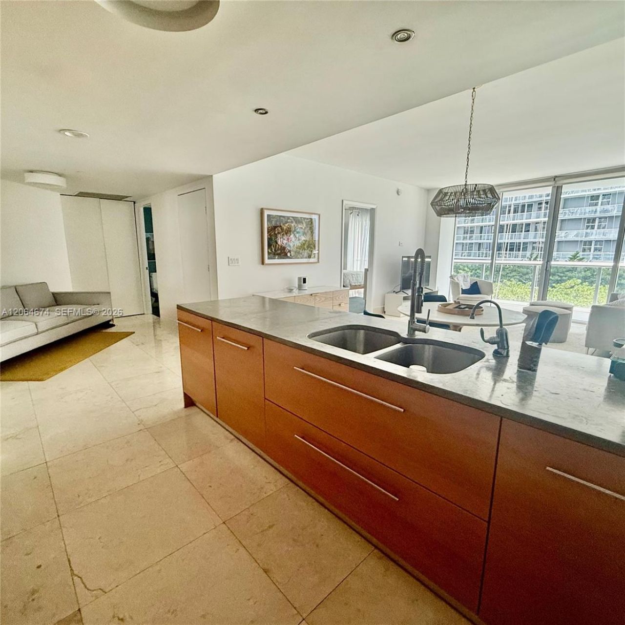 475 Brickell Ave , Unit 1609, Miami, FL 33131 Photo