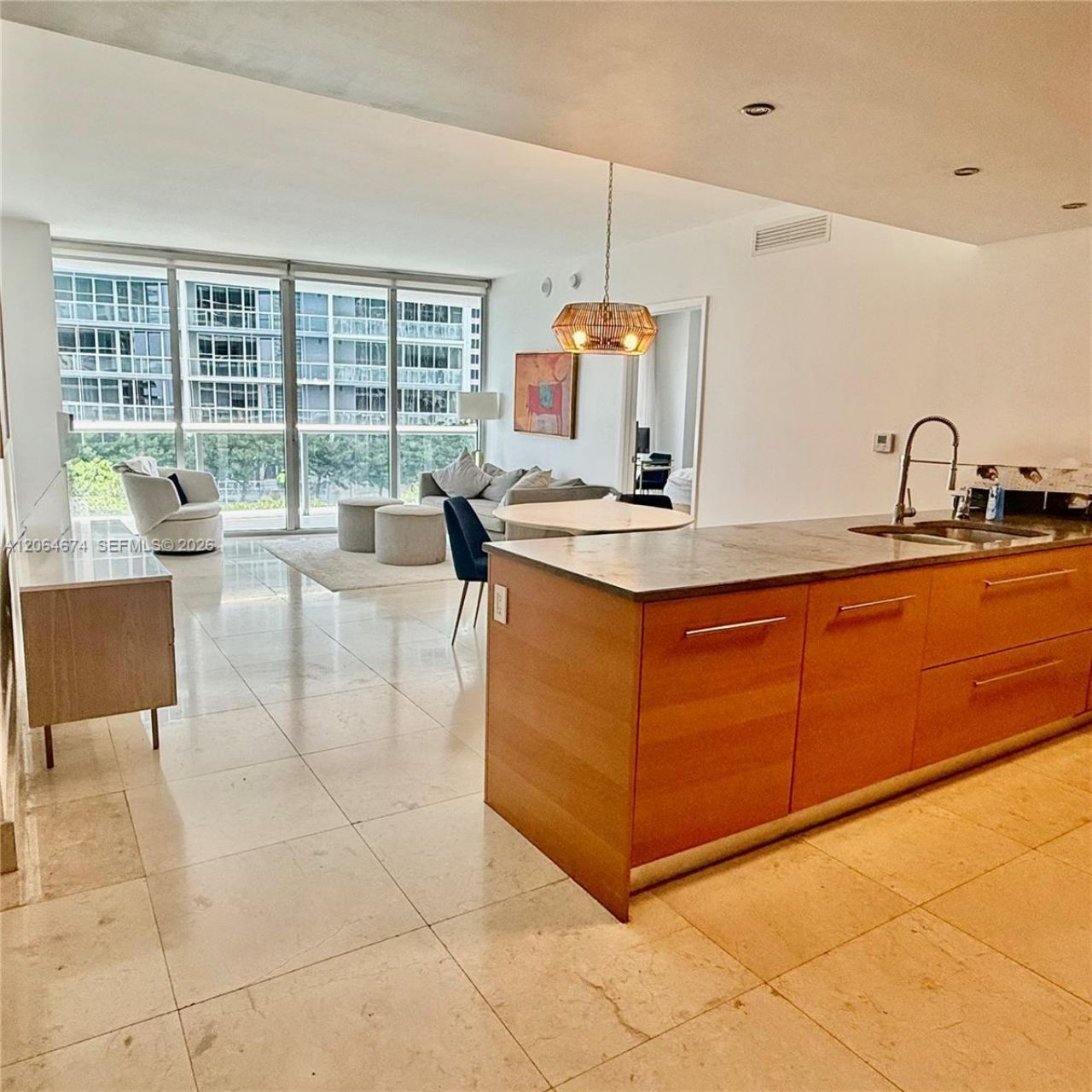 475 Brickell Ave , Unit 1609, Miami, FL 33131 Photo
