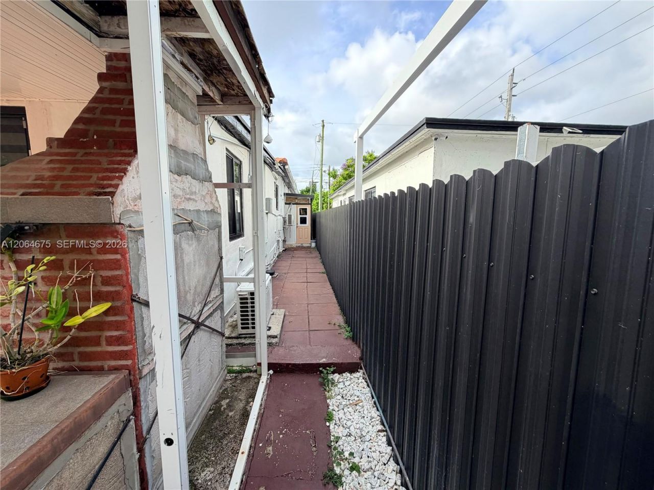 1525 SW 19th Ter, Miami, FL 33145 Photo
