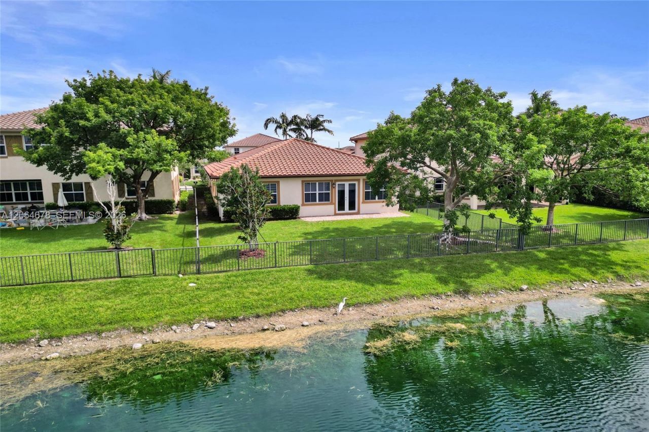10340 Lake Vista Ct, Parkland, FL 33076 Photo