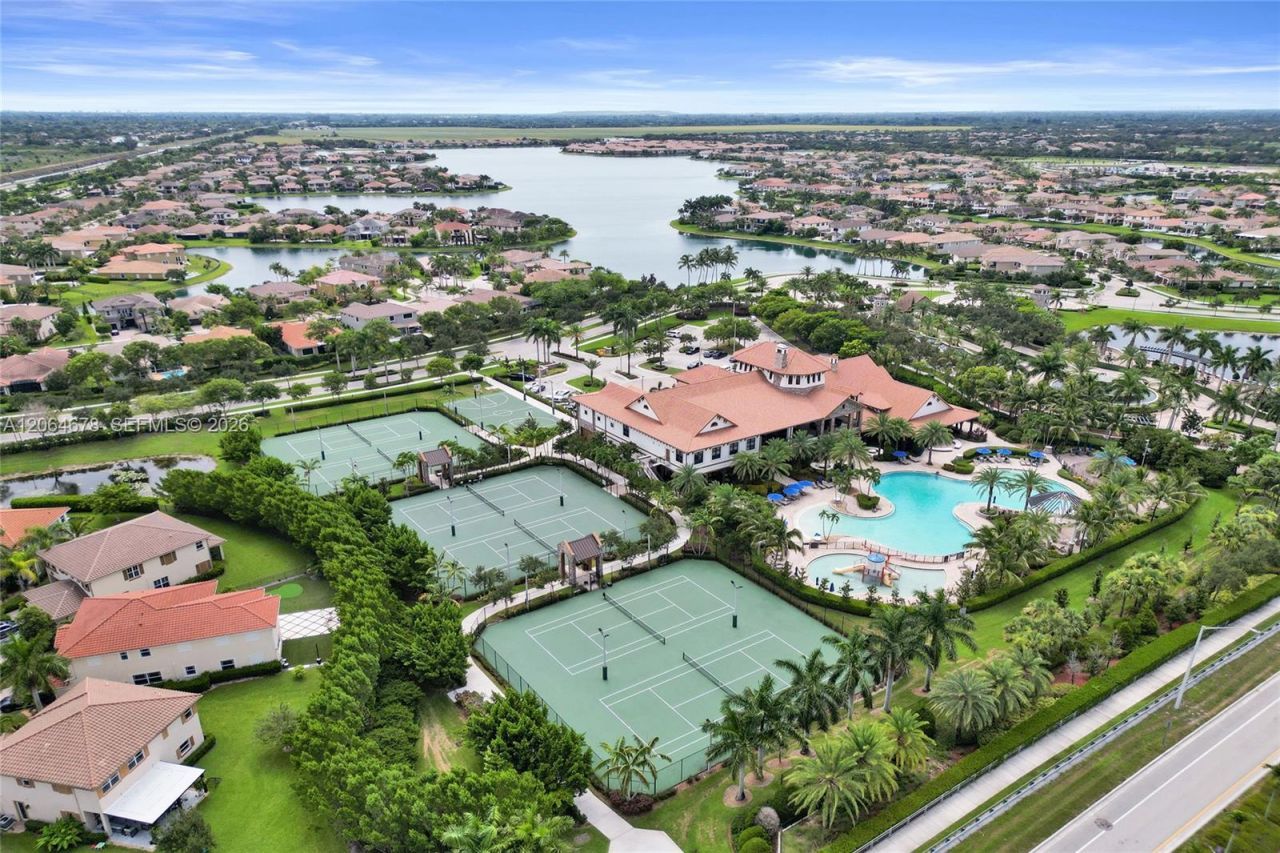 10340 Lake Vista Ct, Parkland, FL 33076 Photo