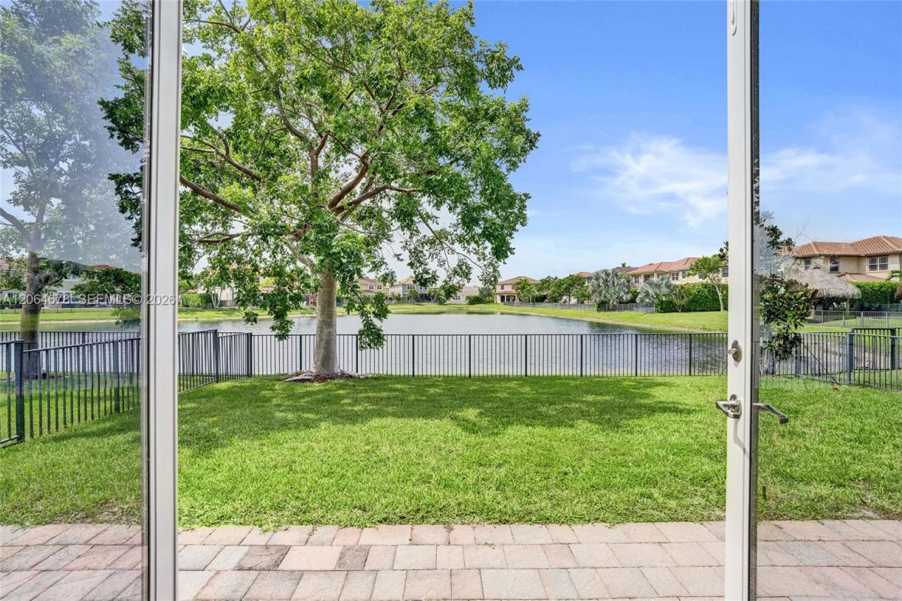 10340 Lake Vista Ct, Parkland, FL 33076 Photo