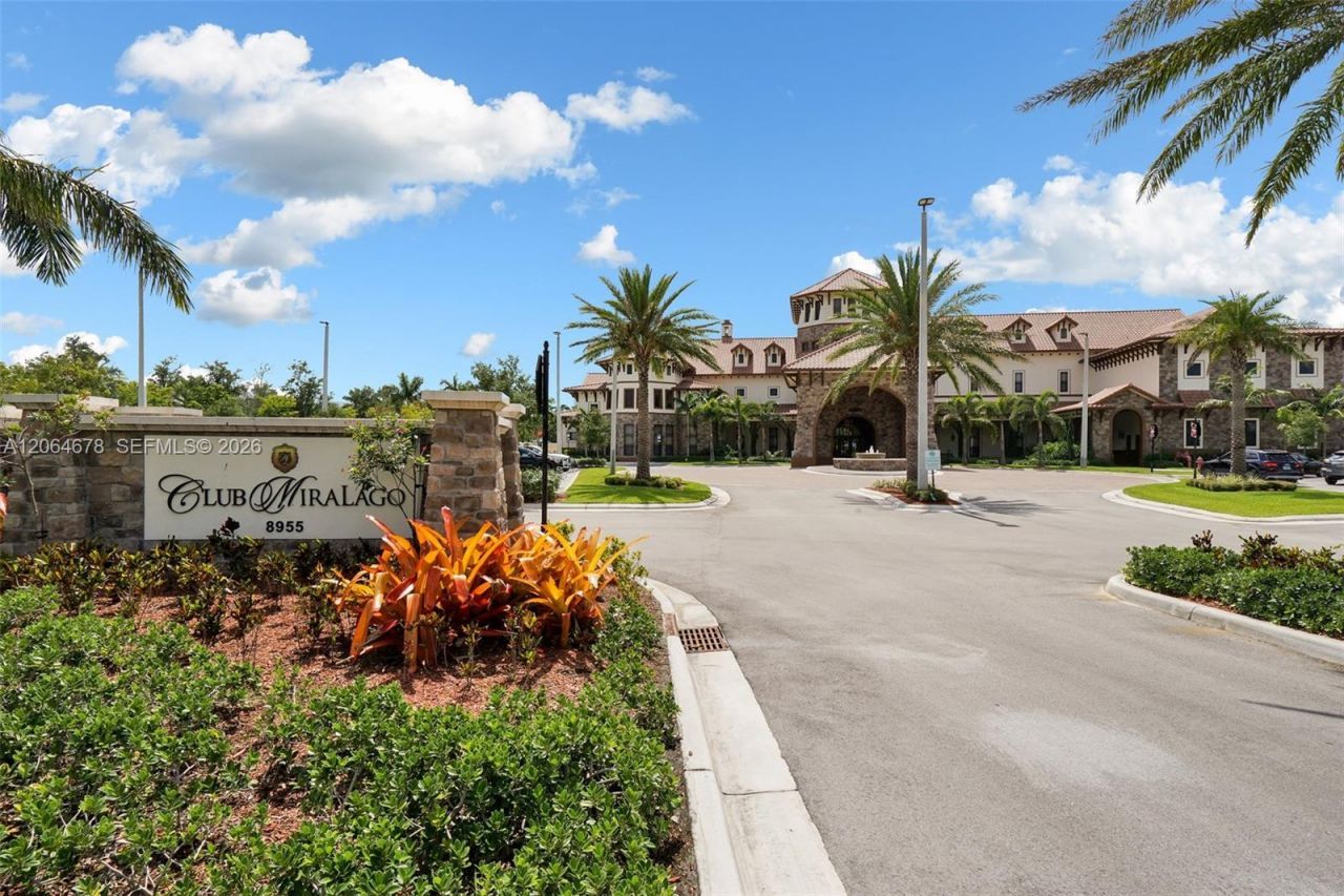 10340 Lake Vista Ct, Parkland, FL 33076 Photo