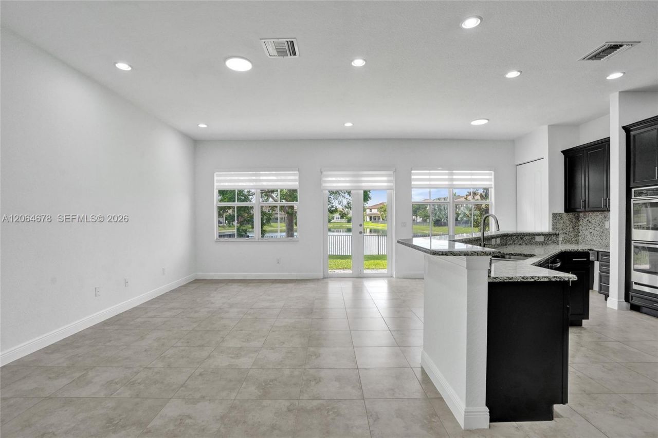 10340 Lake Vista Ct, Parkland, FL 33076 Photo
