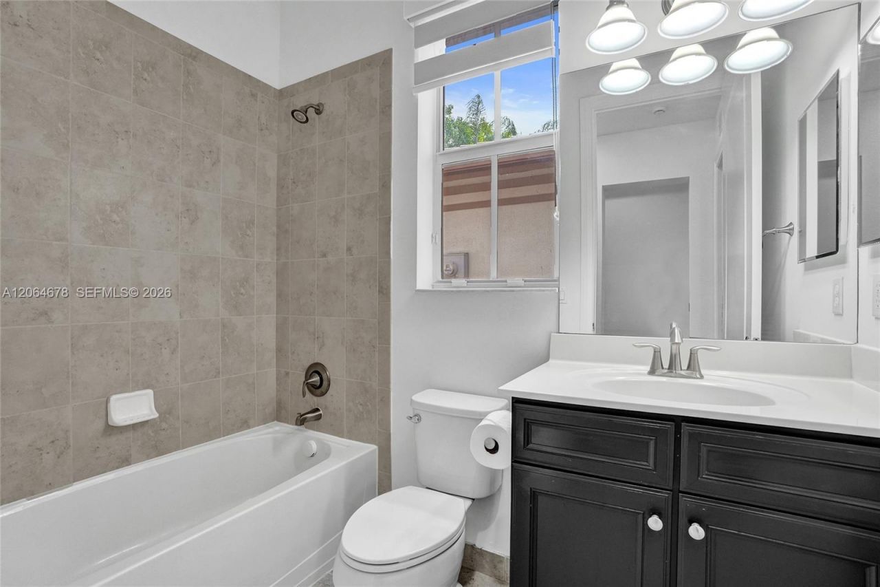 10340 Lake Vista Ct, Parkland, FL 33076 Photo